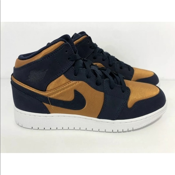 Navy & Gold Air Jordan’s Mid​​​​​​​​​​
